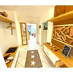 Valley Station Modern Retreat Feriehus Garmisch-Partenkirchen