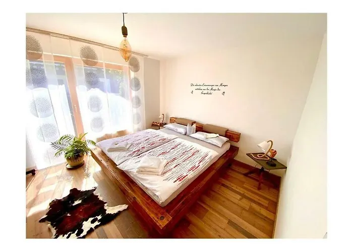 Valley Station Modern Retreat *