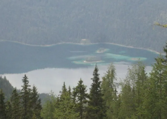 Будинок відпочинку Valley Station Modern Retreat Гарміш-Партенкірхен