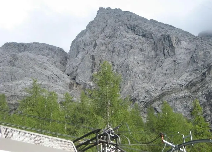 Valley Station Modern Retreat * Гарміш-Партенкірхен